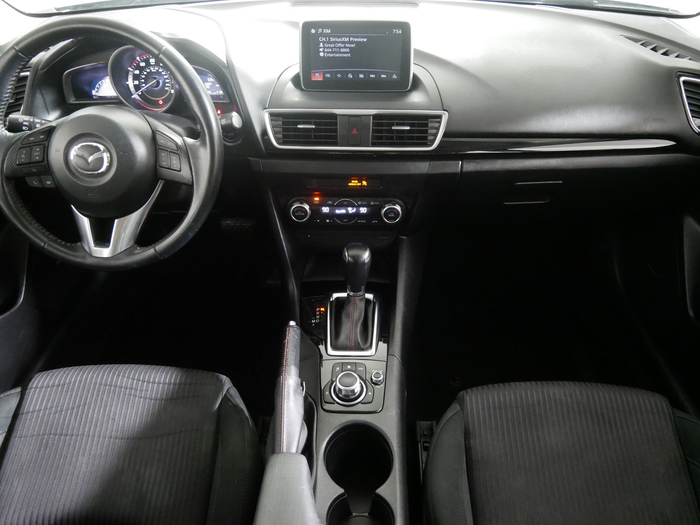 Used 2015 MAZDA MAZDA3 i Touring w/ Technology Package image 10