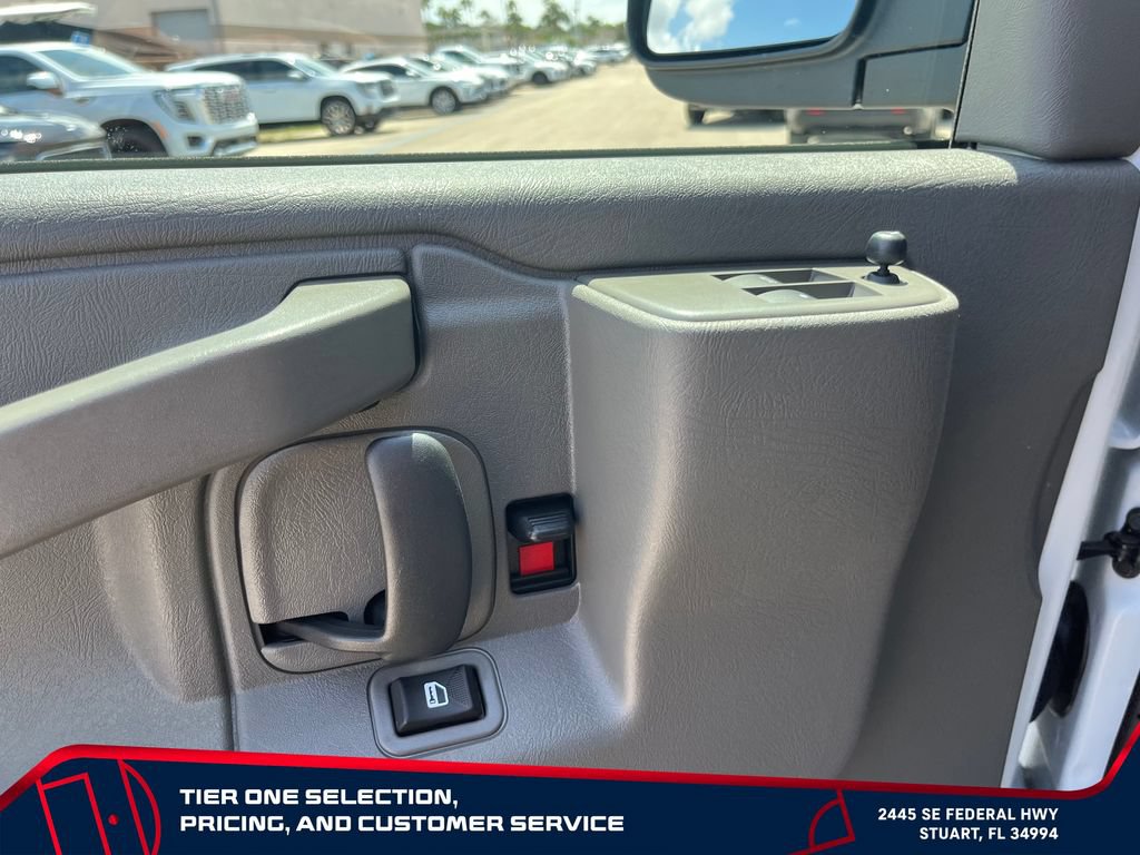 New 2026 GMC Savana 2500 w/ Driver Convenience Package RWD image 17