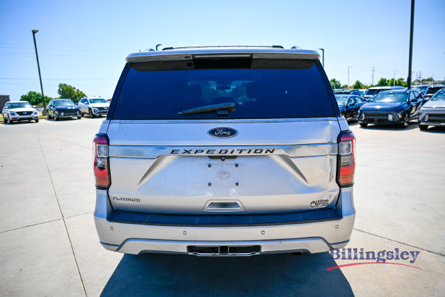 Used 2019 Ford Expedition Platinum AWD/4WD image 4