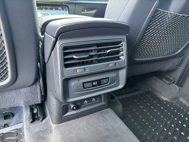 Used 2022 Audi Q7 2.0T Premium w/ Convenience Package image 28