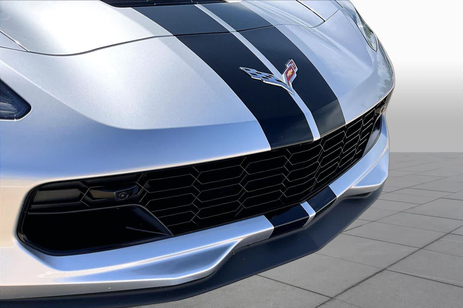 Used 2018 Chevrolet Corvette Grand Sport RWD image 27