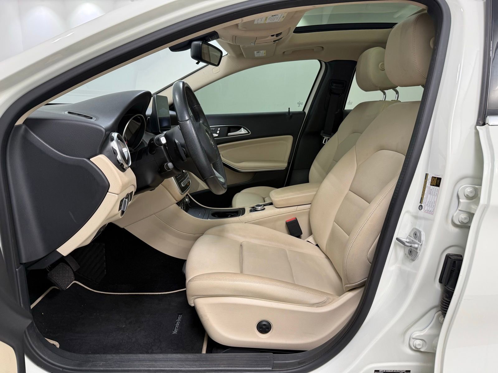 Used 2018 Mercedes-Benz GLA 250 image 17