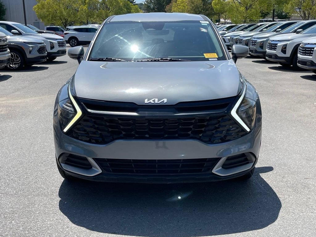 Used 2023 Kia Sportage EX FWD image 2