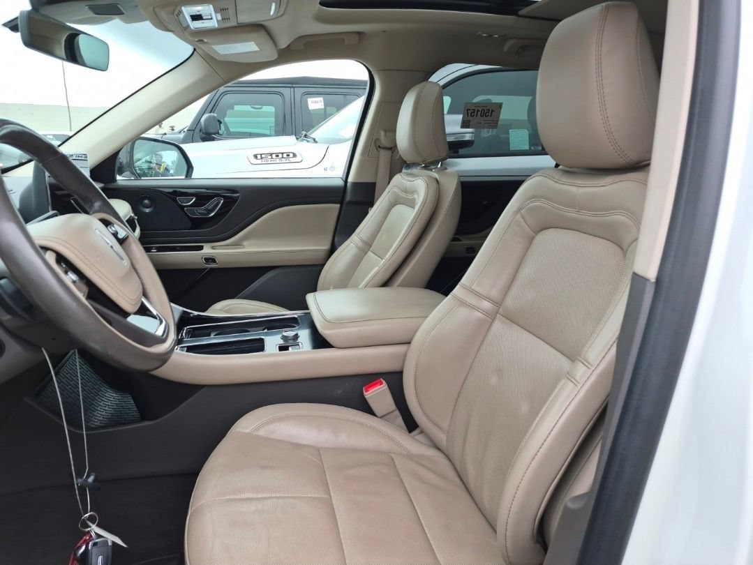 Used 2021 Lincoln Aviator Grand Touring w/ Equipment Group 301A AWD/4WD image 12