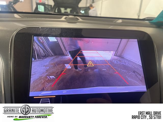 Used 2019 Chevrolet Equinox Premier w/ LPO, Cargo Package FWD image 28