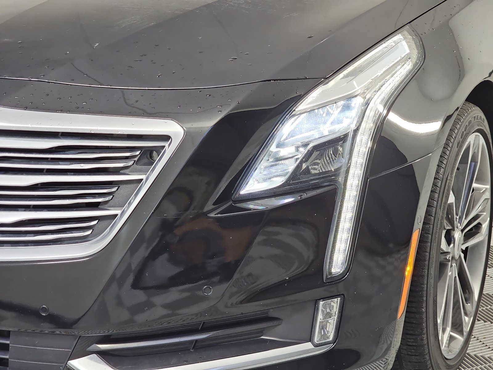 Used 2018 Cadillac CT6 Platinum AWD/4WD image 30