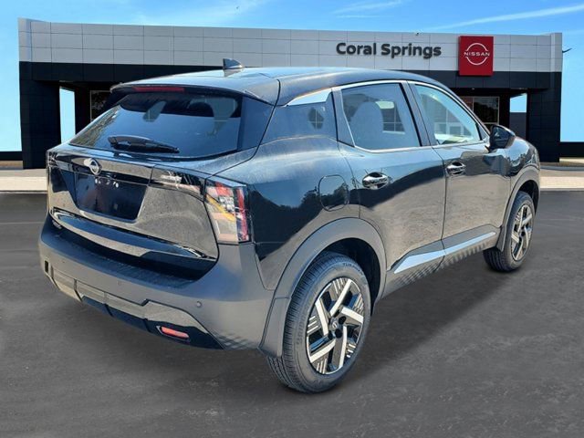 New 2026 Nissan Kicks SV FWD image 5