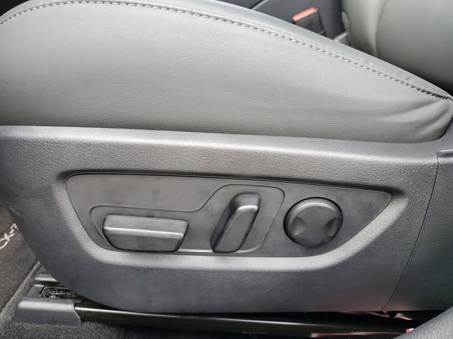 Used 2025 MAZDA CX-30 AWD 2.5 S w/ Preferred Package image 16