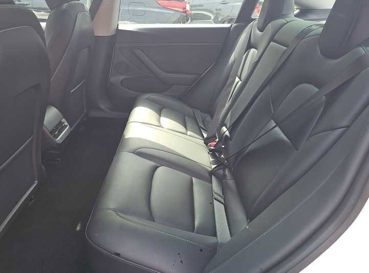 Used 2023 Tesla Model 3 Standard Range RWD image 7