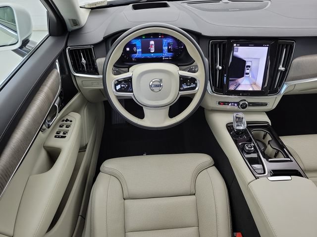 Used 2024 Volvo S90 T8 Ultimate AWD/4WD image 17