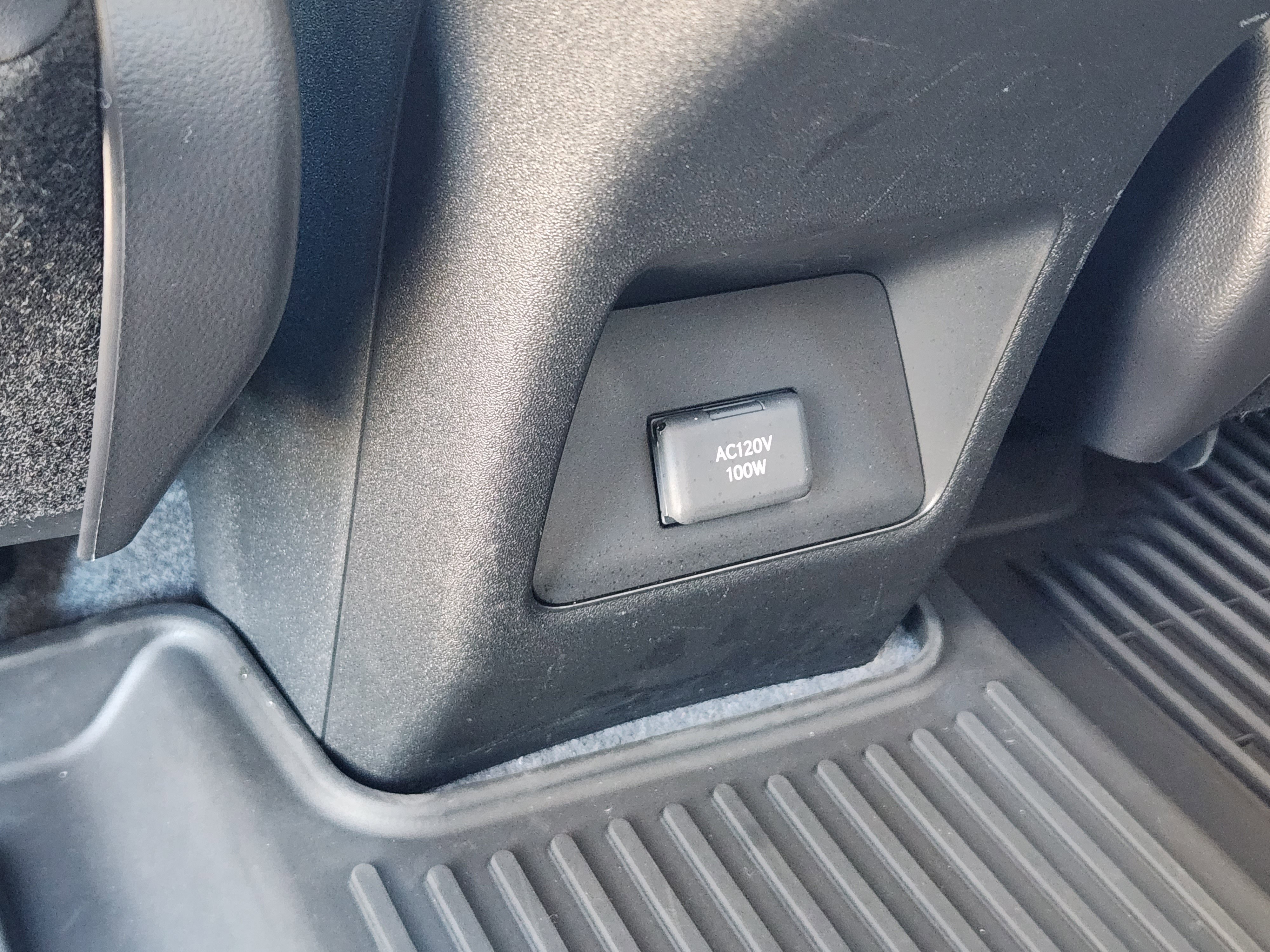 Used 2024 Lexus RZ 450e Premium image 38