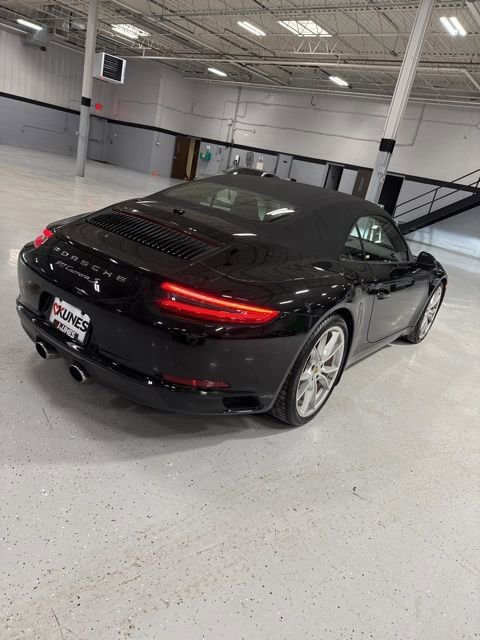 Used 2017 Porsche 911 Carrera S image 7
