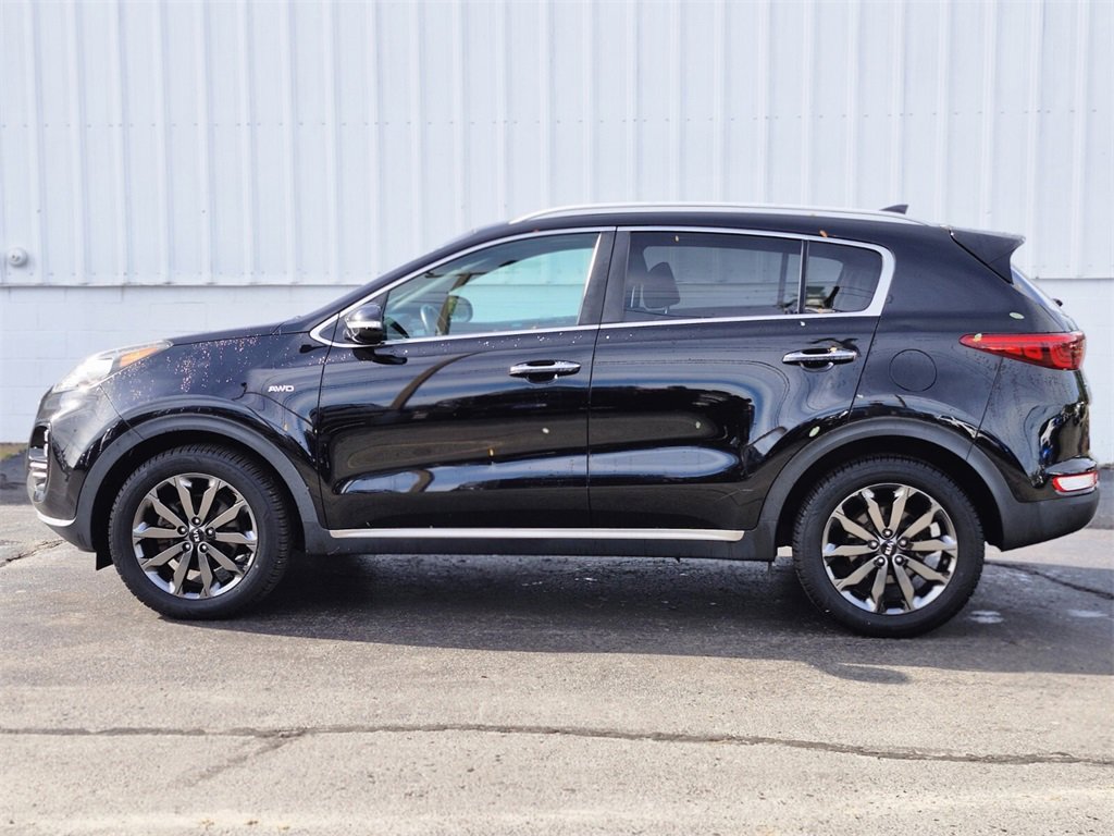 Used 2018 Kia Sportage EX w/ EX Sport Appearance Package image 2