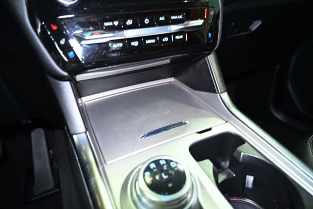 Used 2021 Ford Explorer Limited w/ Equipment Group 301A image 29