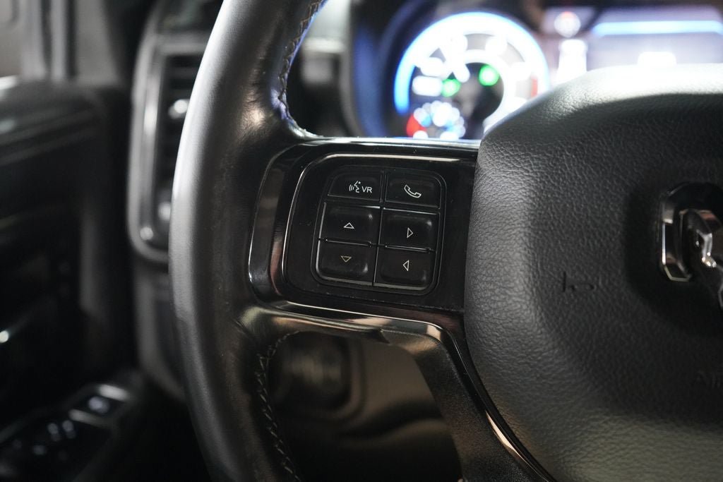 Used 2022 RAM 2500 Limited w/ Snow Chief Group AWD/4WD image 17
