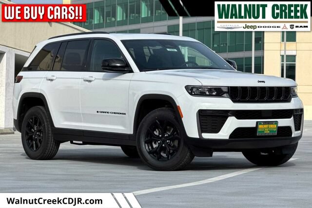 New 2026 Jeep Grand Cherokee Altitude AWD/4WD image 1