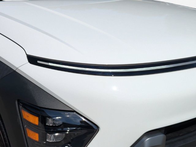 Used 2025 Hyundai Kona SE FWD image 10