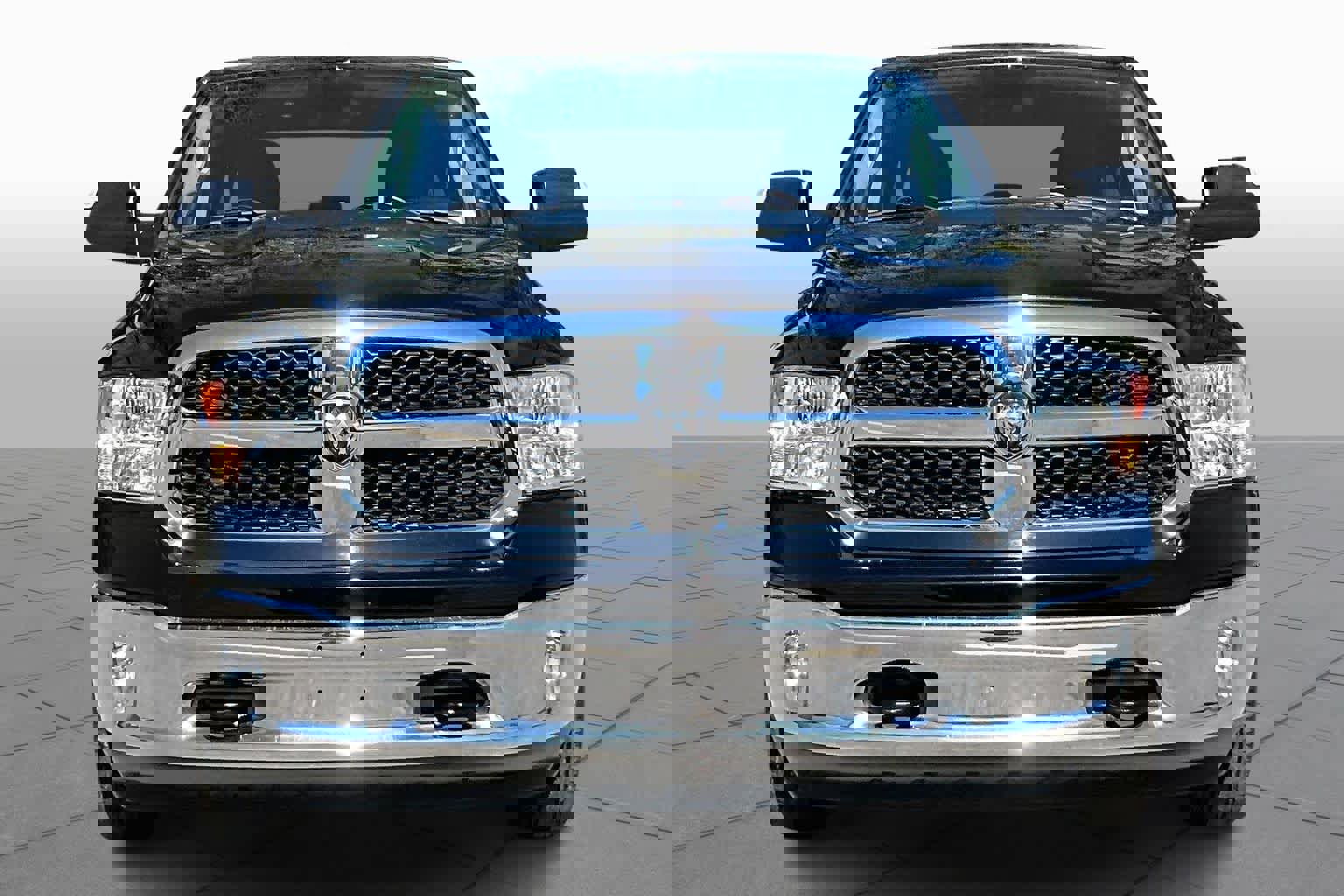 Used 2021 RAM 1500 Tradesman w/ Tradesman SXT Package image 3