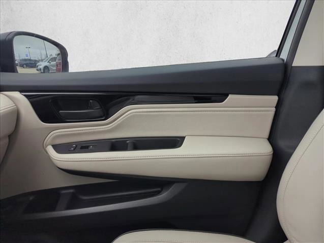 New 2026 Honda Odyssey Touring image 21