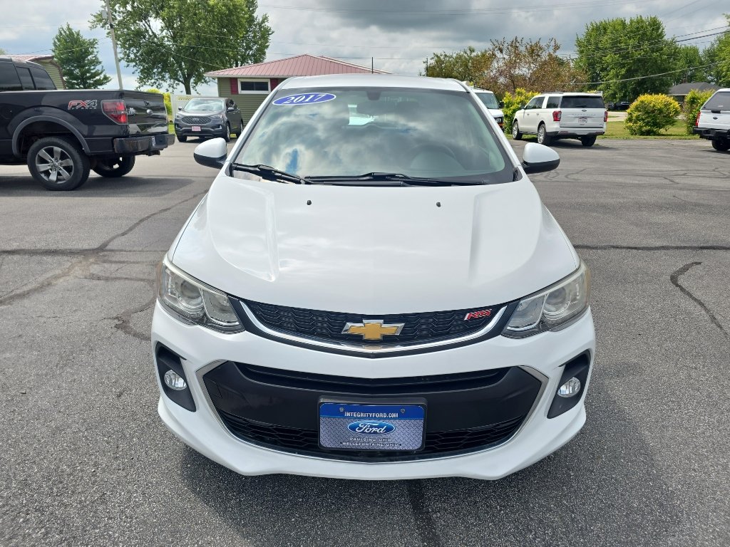 Used 2017 Chevrolet Sonic LT FWD image 3
