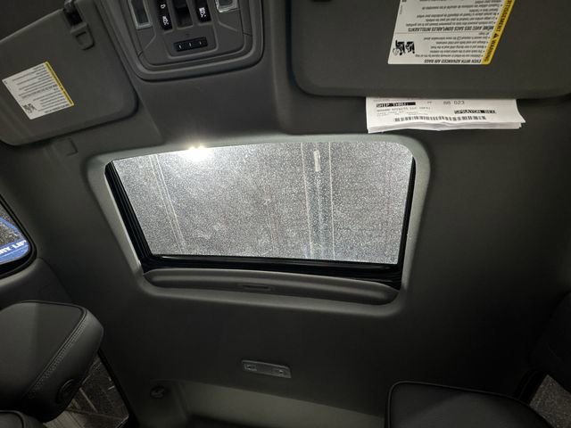 New 2026 GMC Sierra 3500 Denali w/ Denali Reserve Package image 21