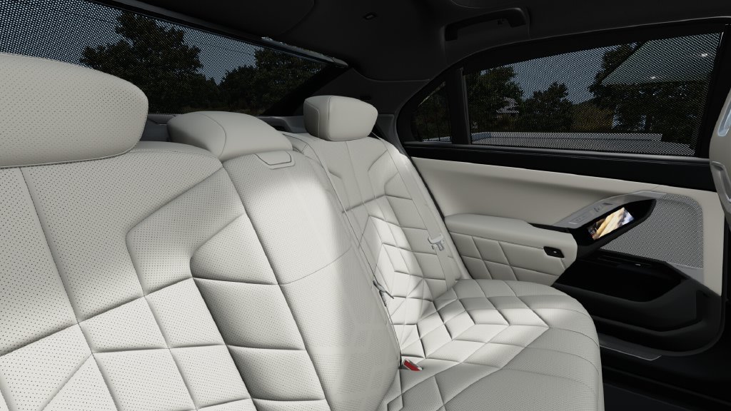 New 2026 BMW 750e xDrive AWD/4WD image 38