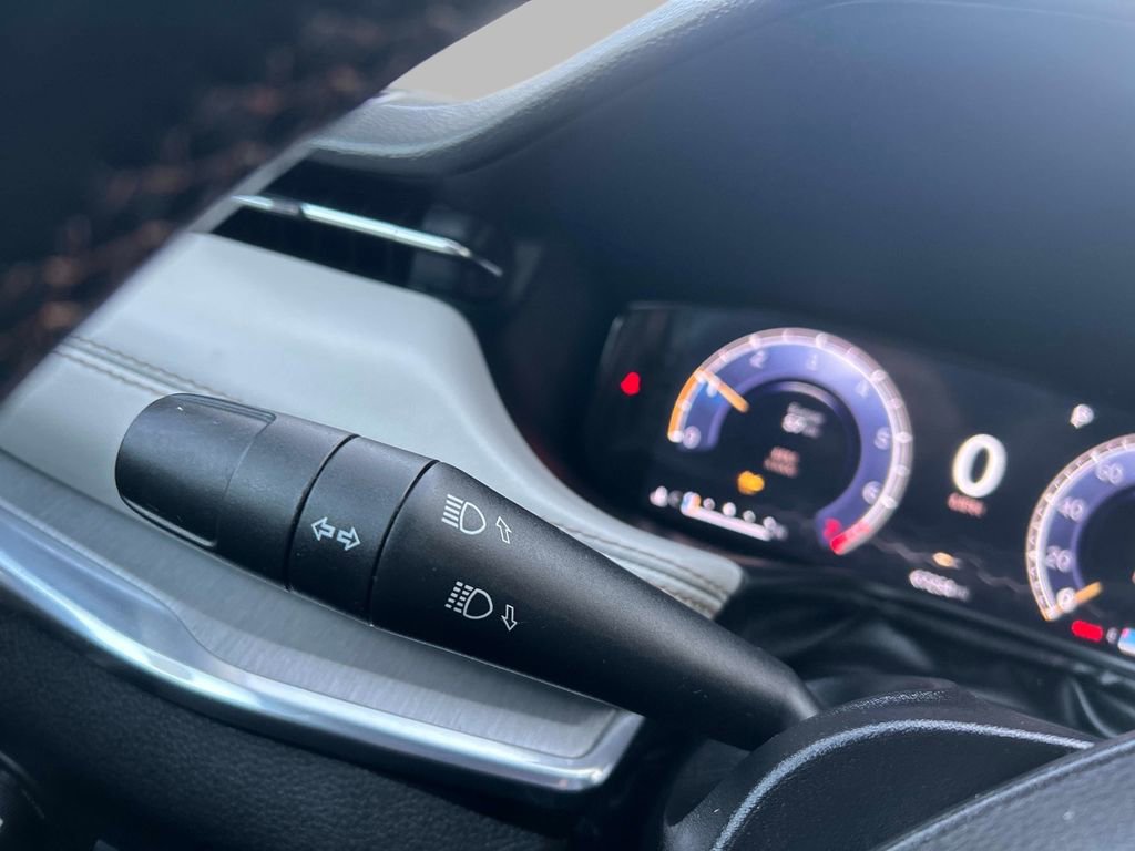 Used 2022 Jeep Compass Limited w/ Elite Group image 25