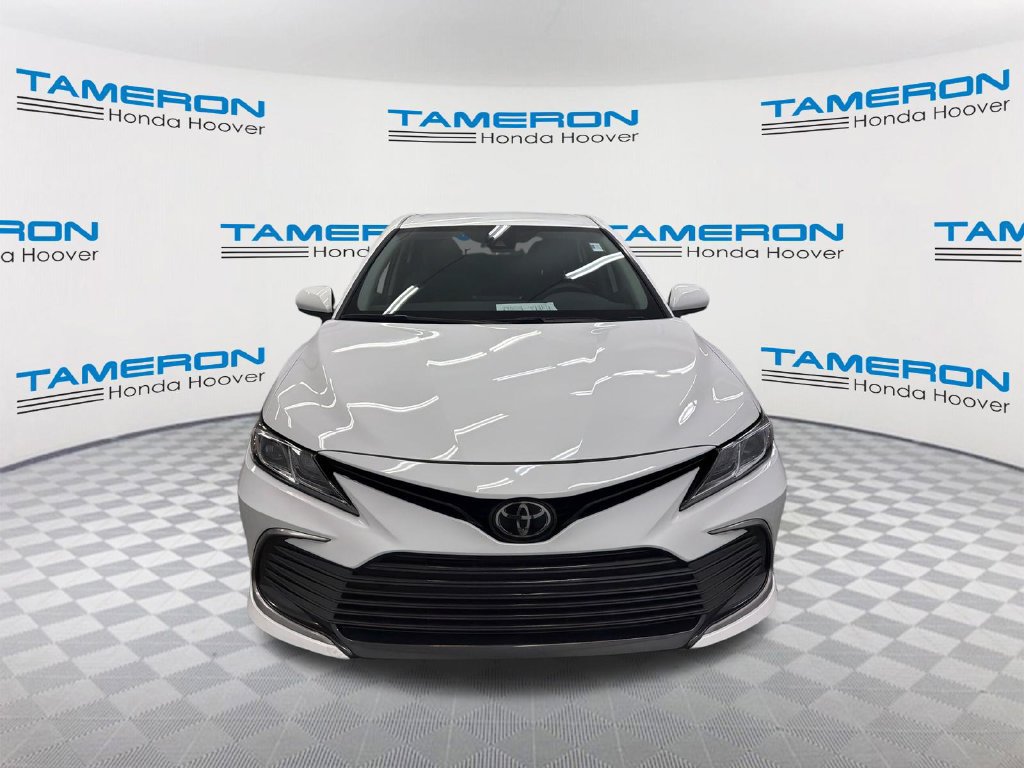 Used 2022 Toyota Camry LE FWD image 8