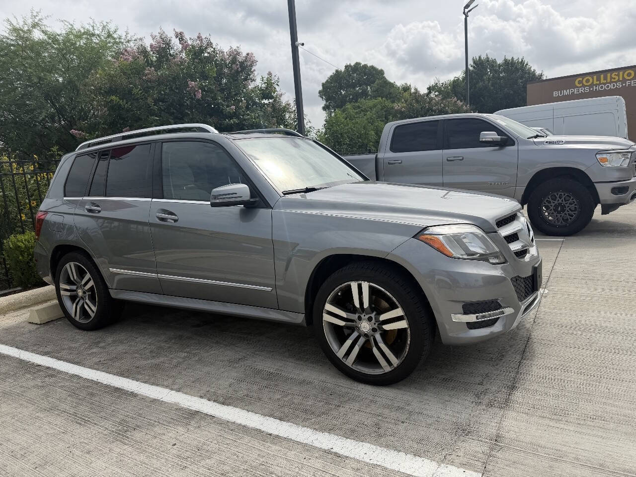 Used 2015 Mercedes-Benz GLK 350 2WD w/ Premium 1 Package image 3