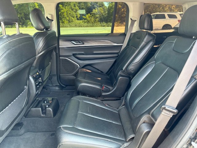 Used 2021 Jeep Grand Cherokee L Limited image 9