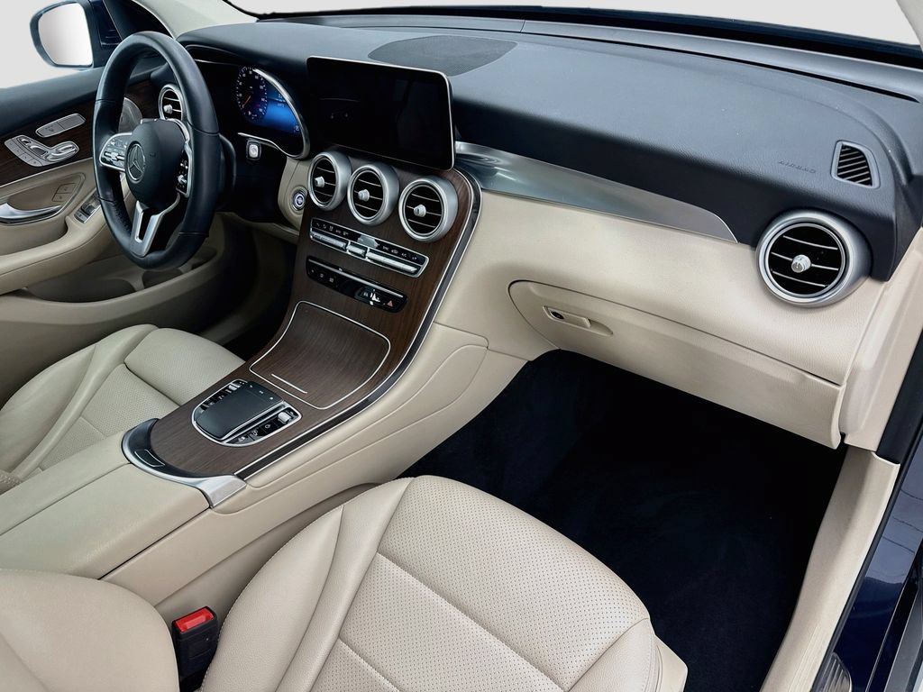Certified 2021 Mercedes-Benz GLC 300 4MATIC image 16