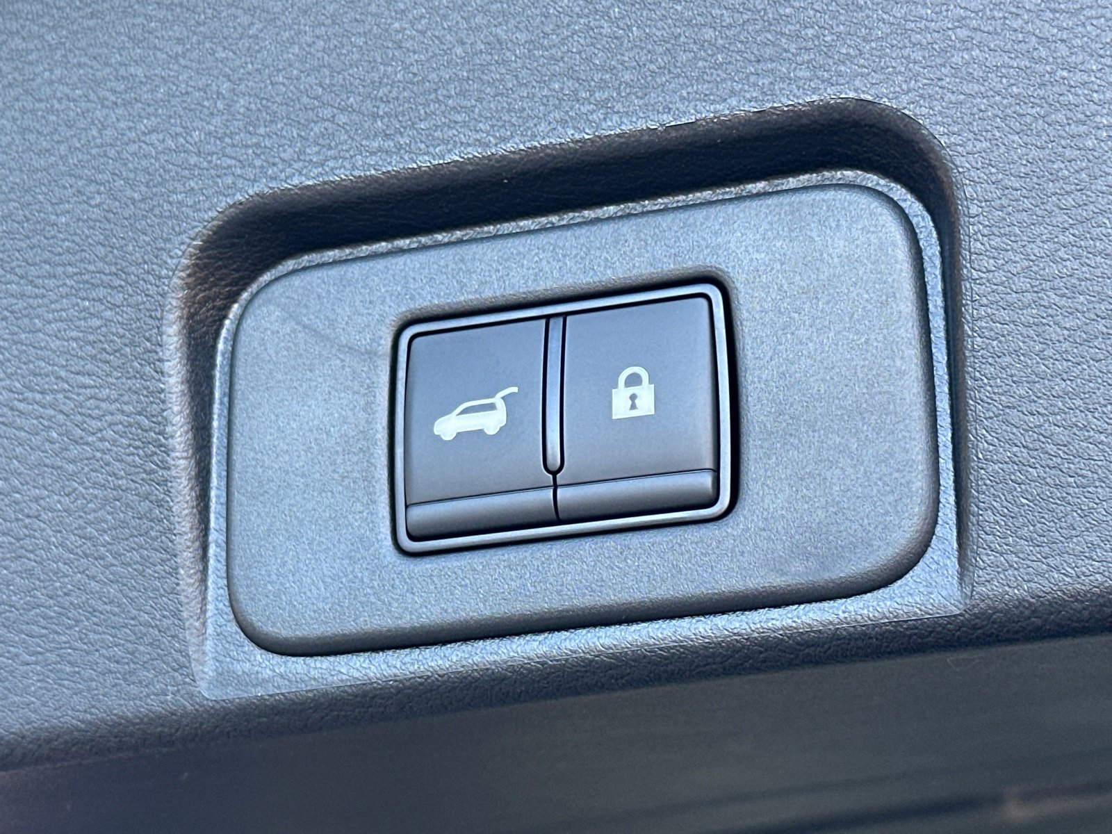 New 2026 Nissan Rogue SV w/ SV Premium Package image 19