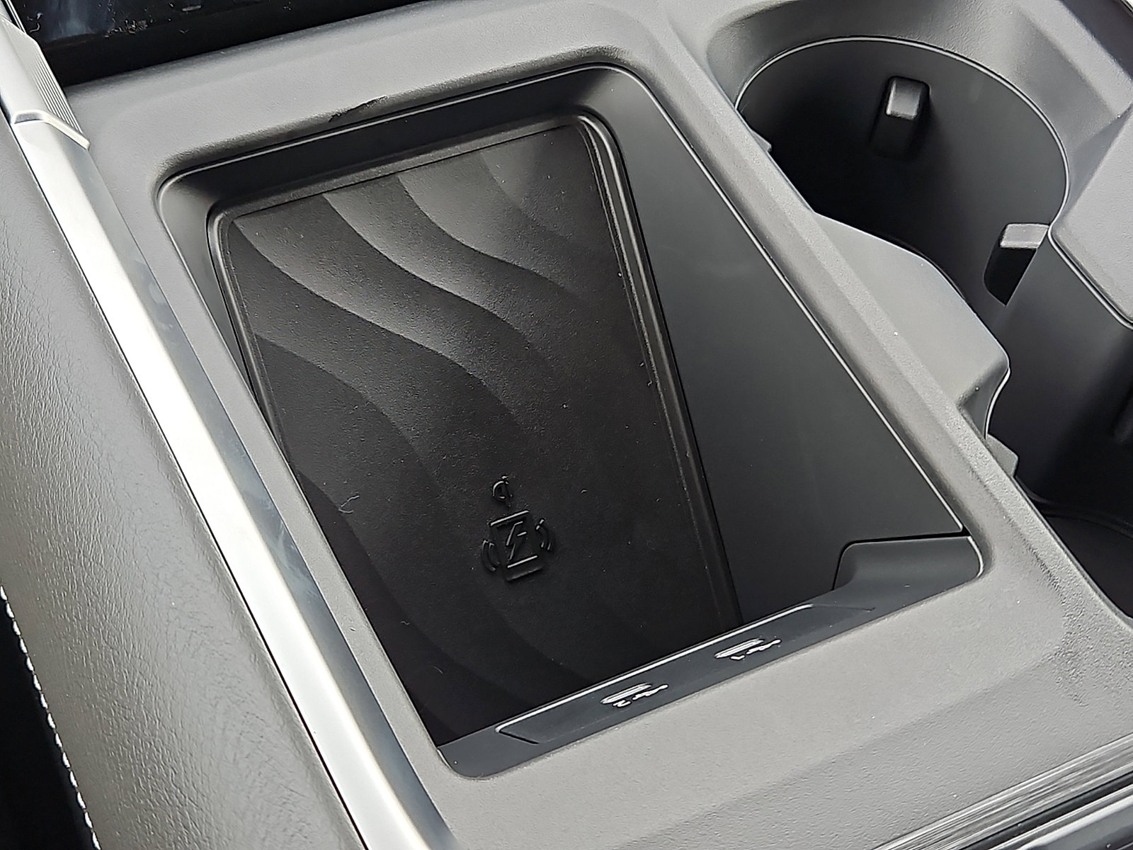 New 2026 Nissan Armada SL image 18