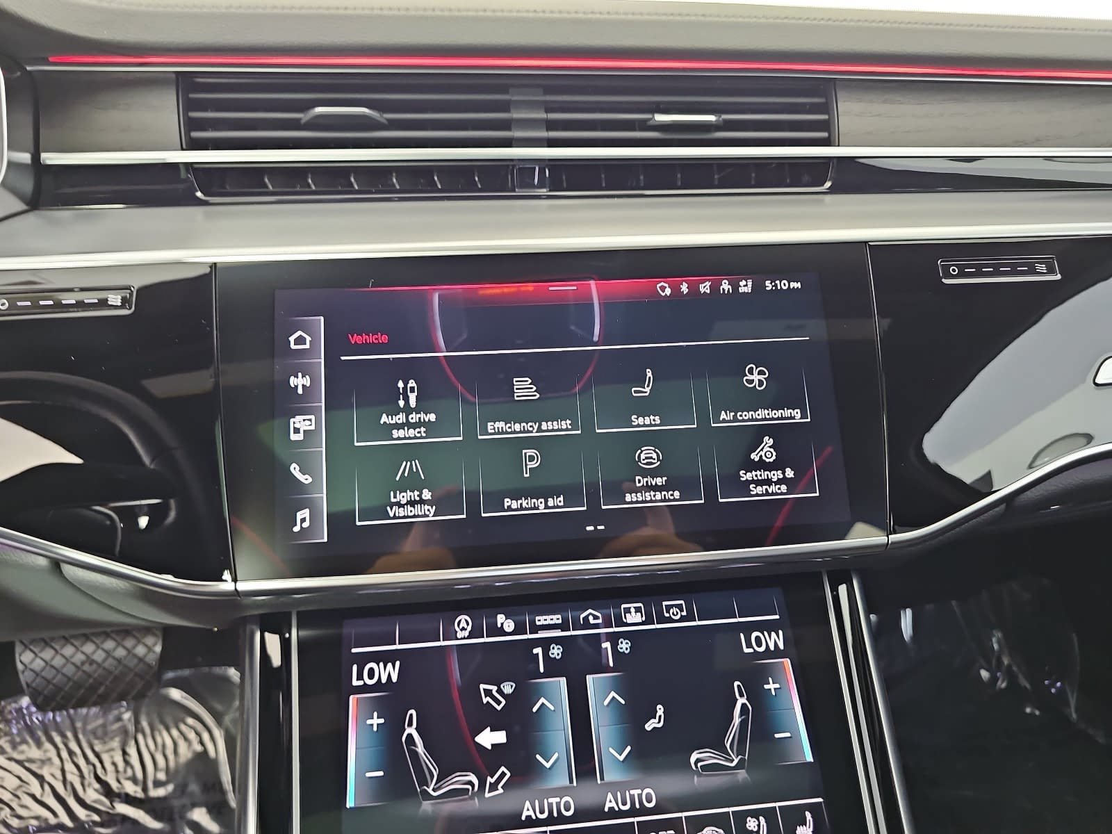 Used 2023 Audi A8 L 3.0T w/ Executive Package AWD/4WD image 21