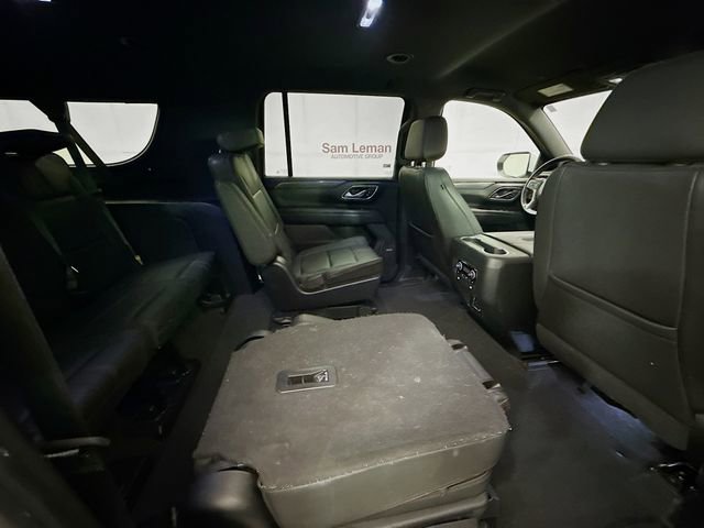Used 2022 Chevrolet Suburban RST w/ Luxury Package AWD/4WD image 31