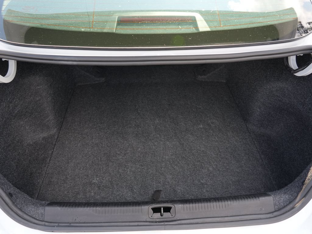 Used 2016 Chrysler 200 Limited w/ Travel & Safety Group FWD image 27