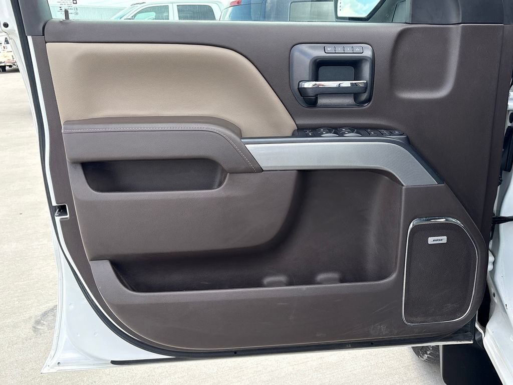 Used 2018 Chevrolet Silverado 1500 LTZ Z71 w/ LTZ Plus Package AWD/4WD image 13