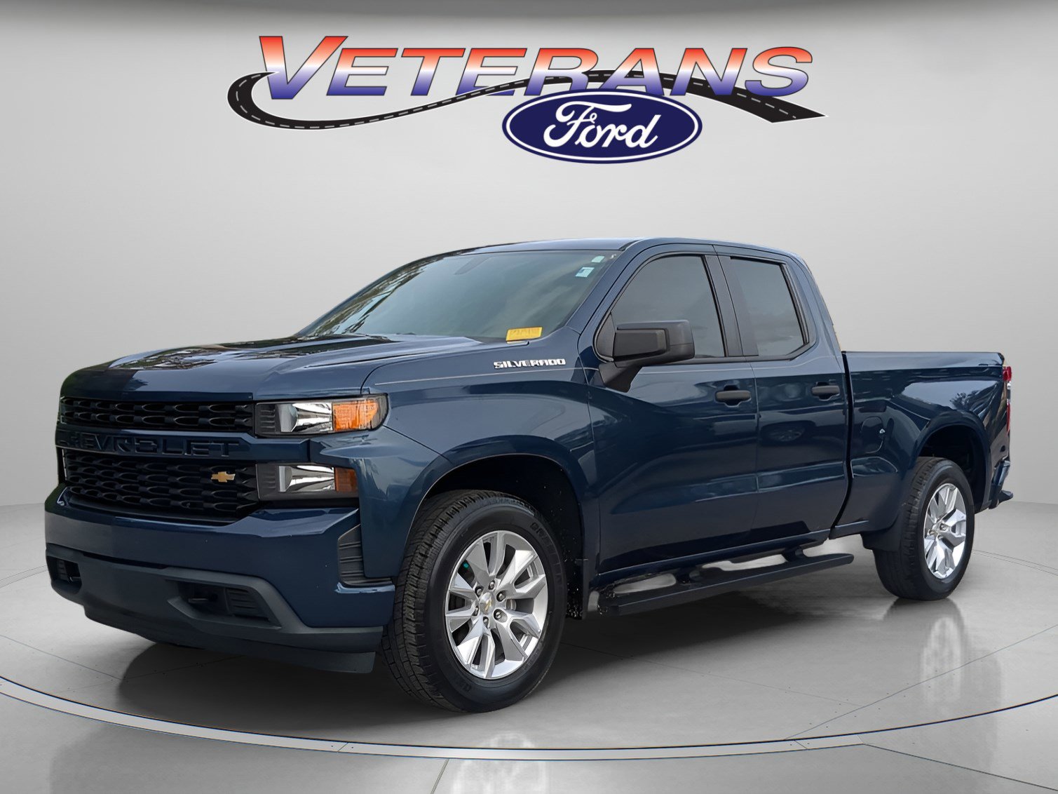 Used 2019 Chevrolet Silverado 1500 Custom w/ Custom Convenience Package image 1