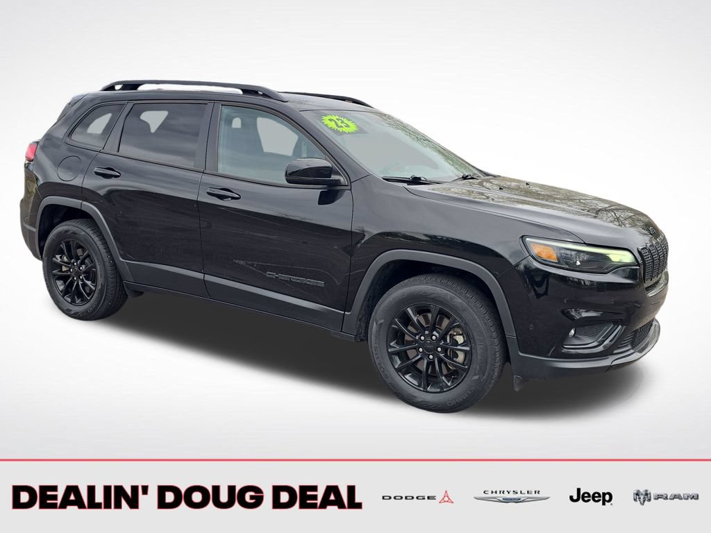 Used 2023 Jeep Cherokee Altitude Lux AWD/4WD image 8