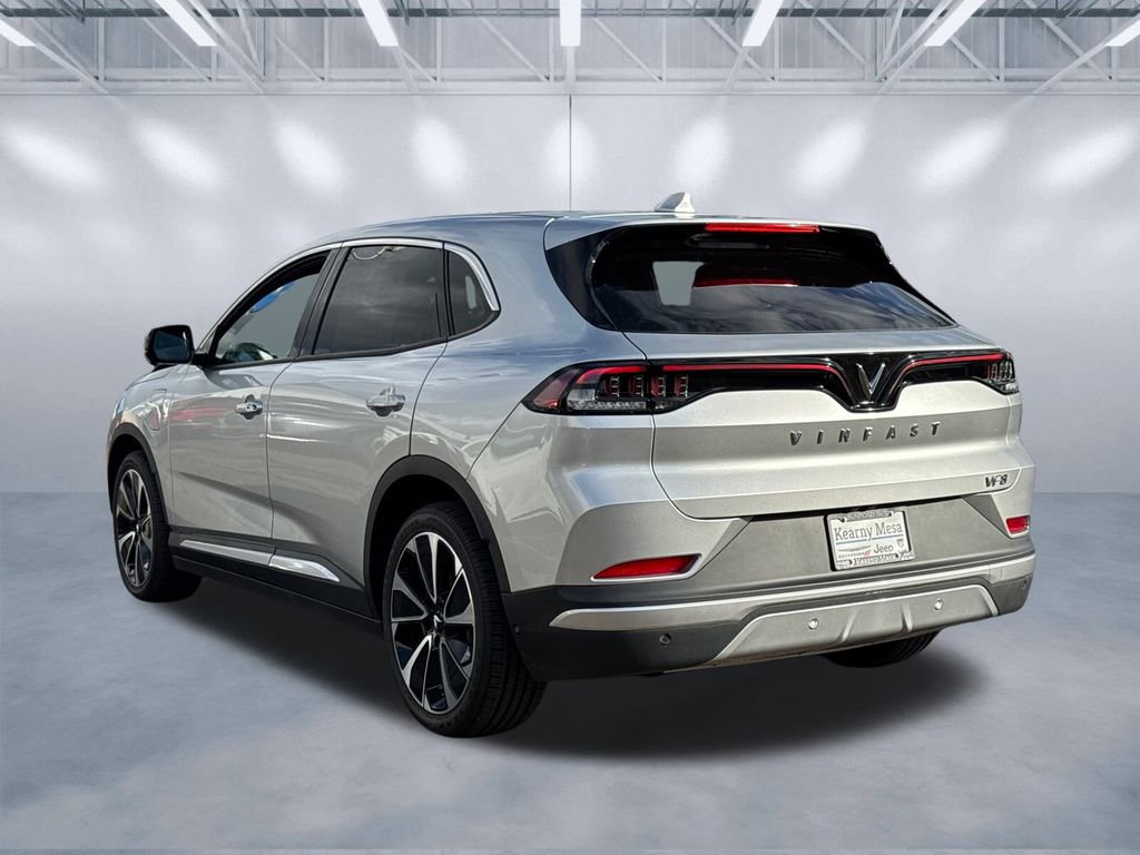 New 2025 VinFast VF 8 Plus AWD/4WD image 4