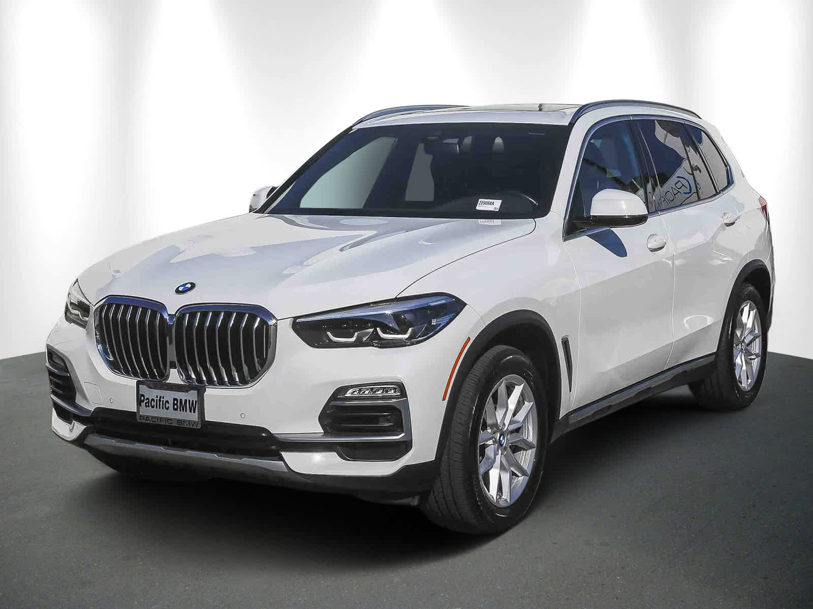Used 2020 BMW X5 sDrive40i image 3