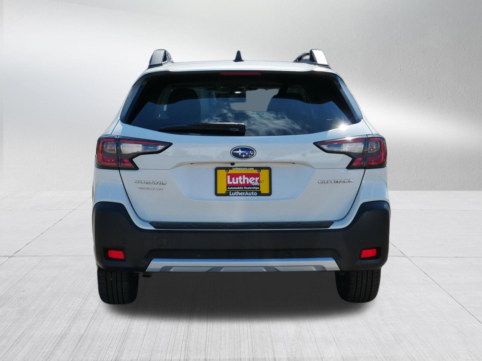 Used 2023 Subaru Outback Limited w/ Popular Package #2 image 6