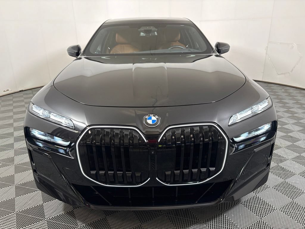 Used 2026 BMW 740i xDrive w/ Executive Package AWD/4WD image 3