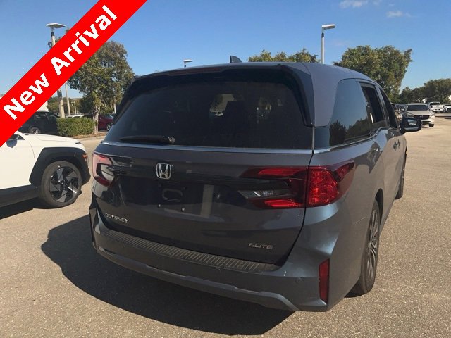 Used 2025 Honda Odyssey Elite image 11