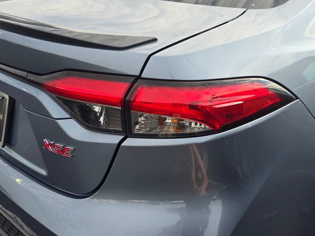 Certified 2022 Toyota Corolla XSE FWD image 11