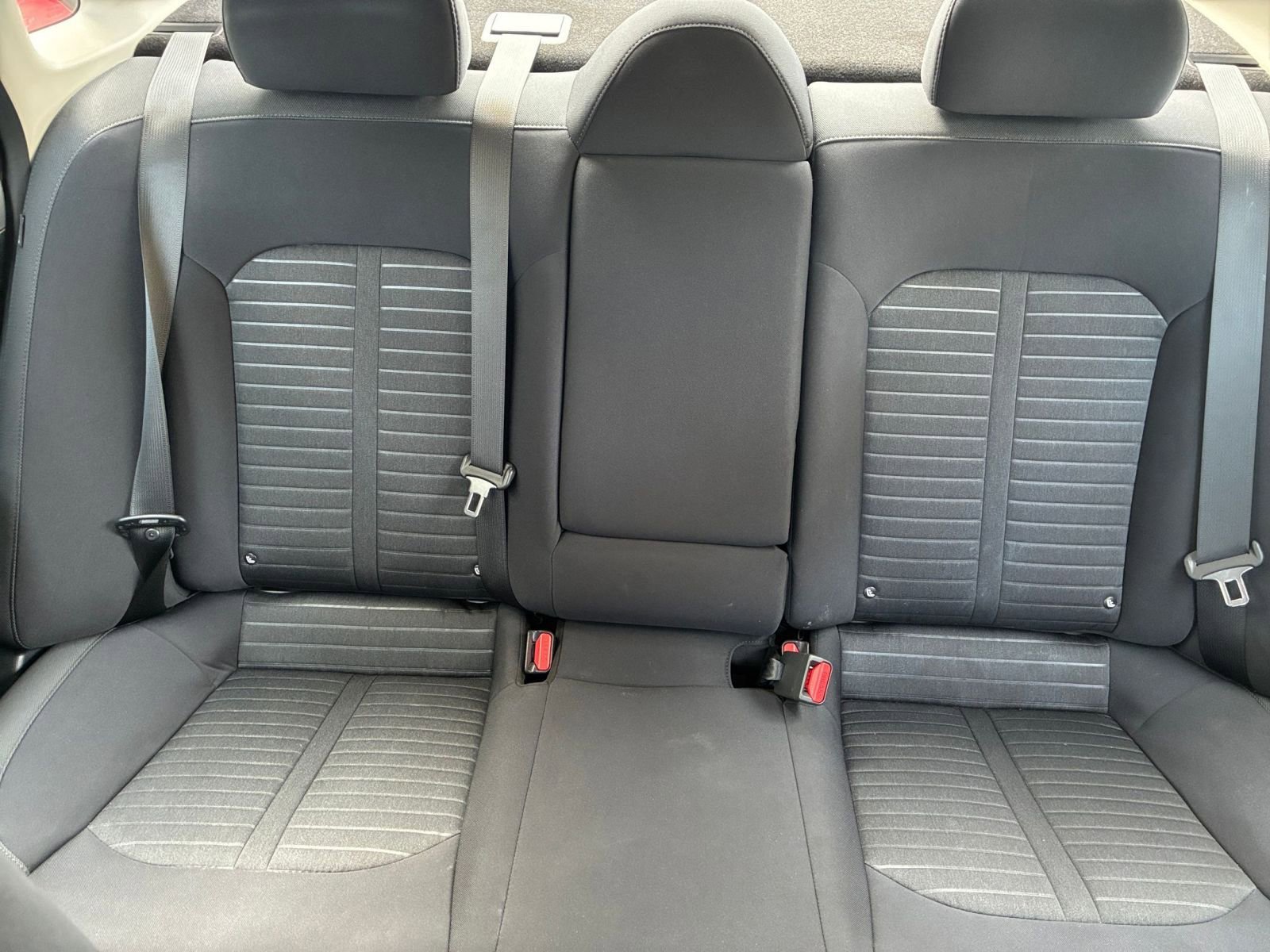 Used 2025 Kia K5 LXS image 37