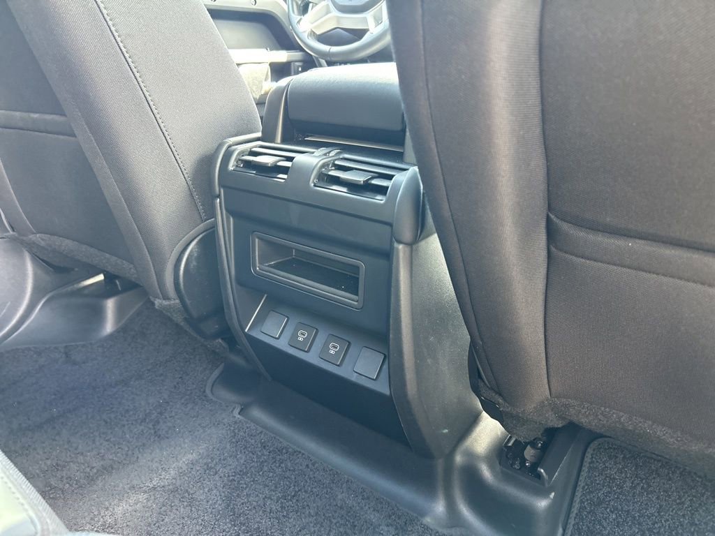 Used 2025 Land Rover Defender 110 S image 49