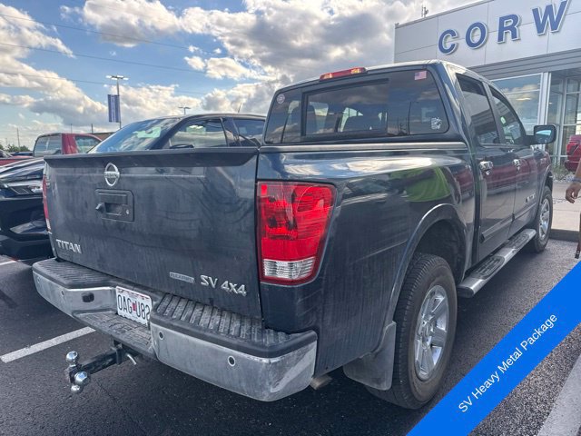 Used 2015 Nissan Titan SV w/ SV Value Truck Package AWD/4WD image 4