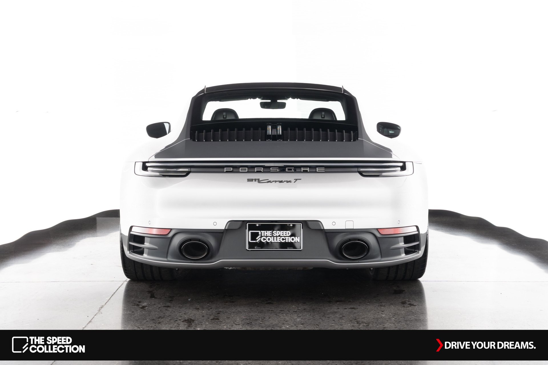 Used 2024 Porsche 911 Carrera T image 7