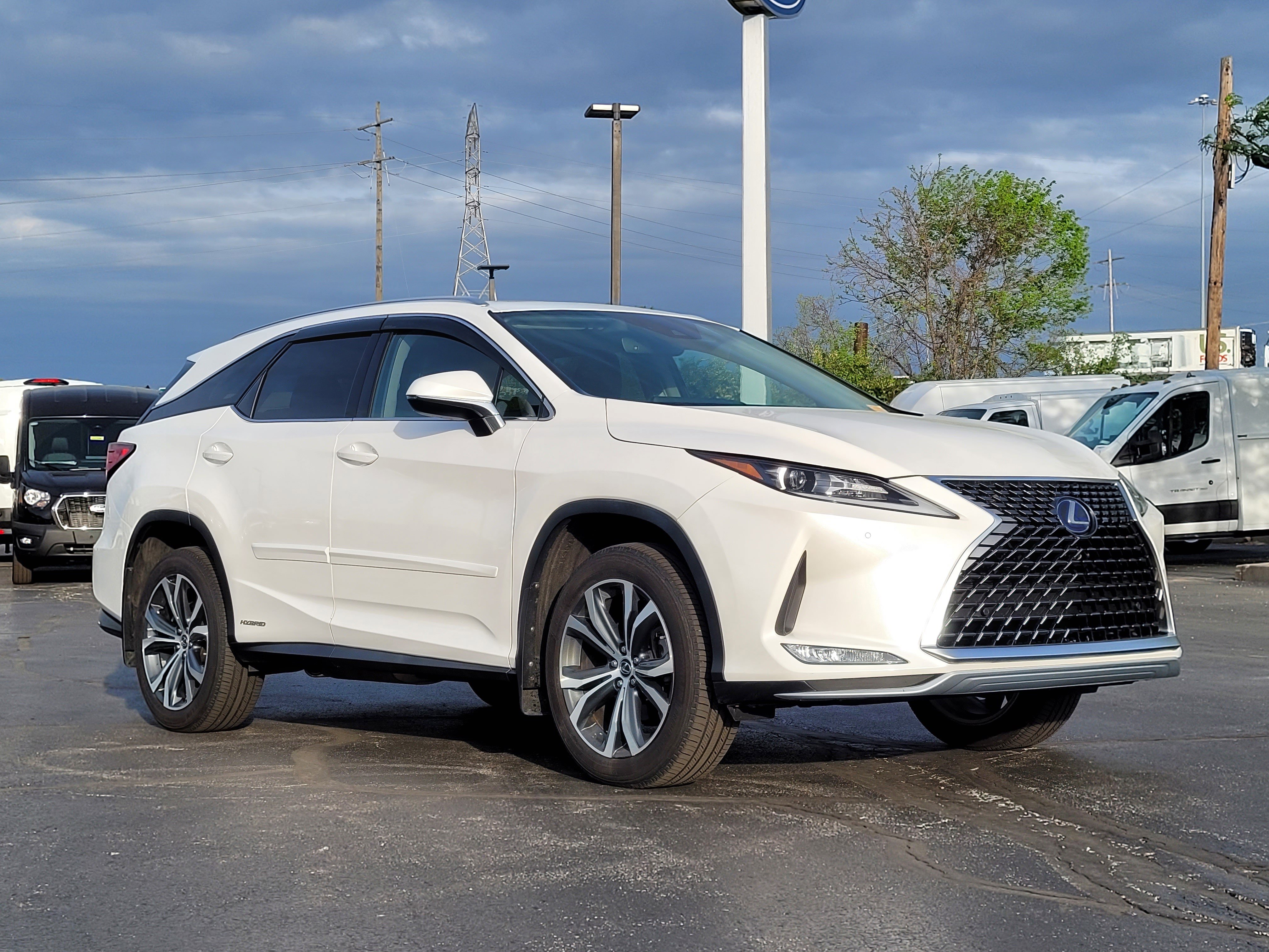 Used 2022 Lexus RX 450hL AWD w/ Premium Package image 1